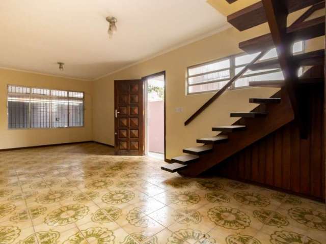 Confortável casa tipo para venda com 3 quartos, 150m²