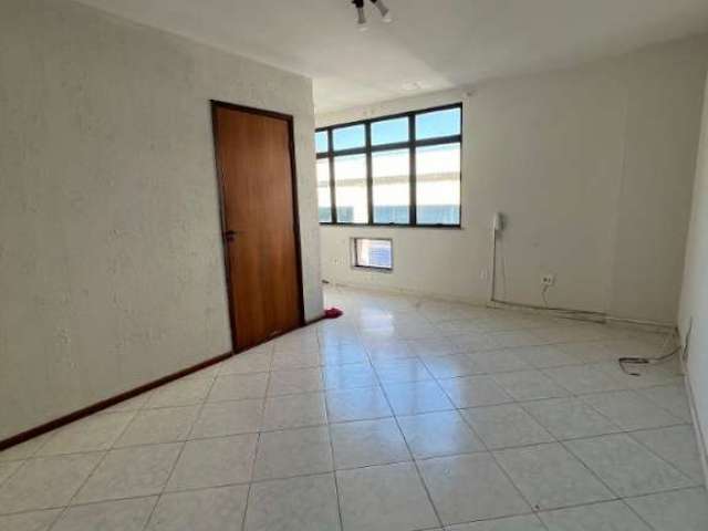 Sala comercial com 1 sala para alugar na Vila Valqueire, Rio de Janeiro , 25 m2 por R$ 980