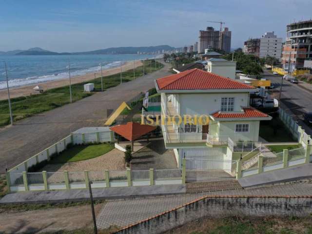 Casa com 4 quartos à venda na Avenida Nereu Ramos, Itacolomi, Balneário Piçarras, 567 m2 por R$ 3.814.800