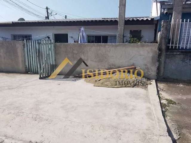 Ótima casa no guaraituba! 02 qtos., muito bem localizado