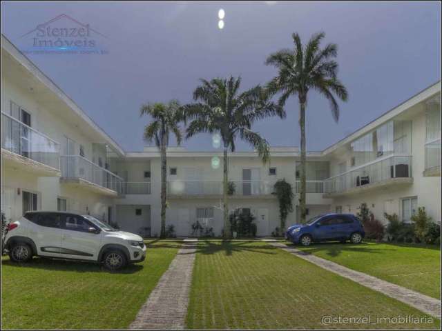 Casa em Village com 3 Quartos, 96m² por R$ 590.000 - Indaiá - Bertioga/SP