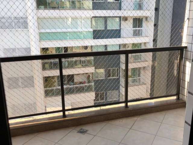 Apartamento localizado no Jardim Icarai ,varanda,4 quartos com 2 vagas.