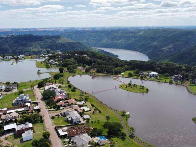 Terreno com  1700 m² a venda em um dos melhores condomínios de Chapecó. clique para ver mais detalhes..