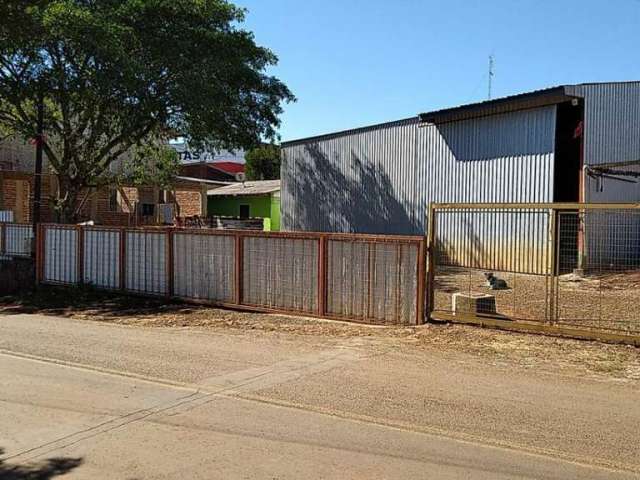 Barracão de 600 m² com terreno de 800 ² a venda em Chapecó - SC. Clique para ver!