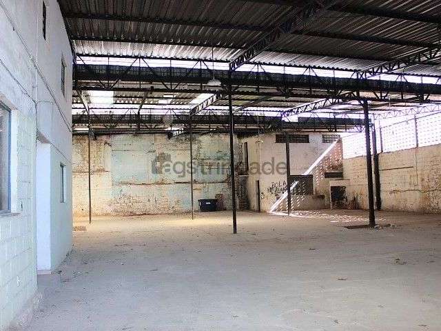 Barracão / Galpão / Depósito com 6 salas para alugar em Goiânia, Belo Horizonte , 669 m2 por R$ 15.000