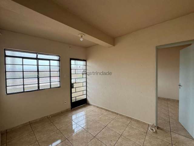 Barracão / Galpão / Depósito com 1 sala para alugar em Cachoeirinha, Belo Horizonte , 40 m2 por R$ 950