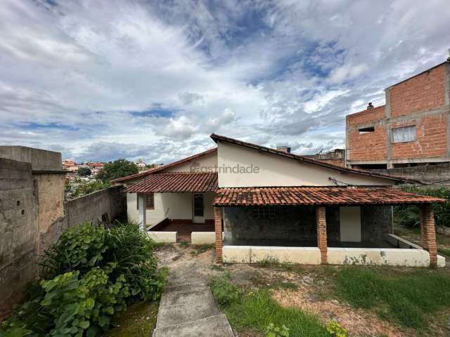 Casa com 2 quartos para alugar na Vila Olga, Santa Luzia , 120 m2 por R$ 1.600