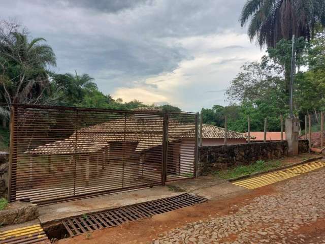 Casa em condomínio fechado com 4 quartos para alugar no Quarenta e Dois, Santa Luzia , 1993 m2 por R$ 4.000