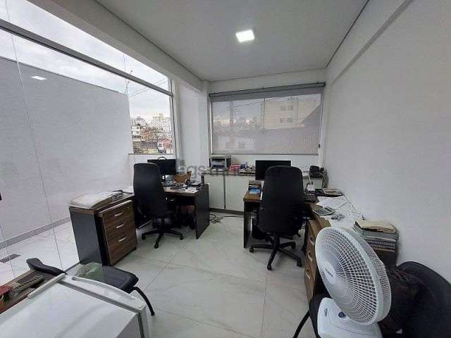 Sala comercial à venda na Sagrada Família, Belo Horizonte , 30 m2 por R$ 130.000