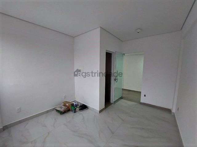 Sala comercial à venda na Sagrada Família, Belo Horizonte , 20 m2 por R$ 105.000