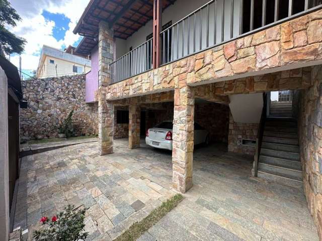 Casa com 5 quartos à venda no Fernão Dias, Belo Horizonte , 413 m2 por R$ 1.250.000