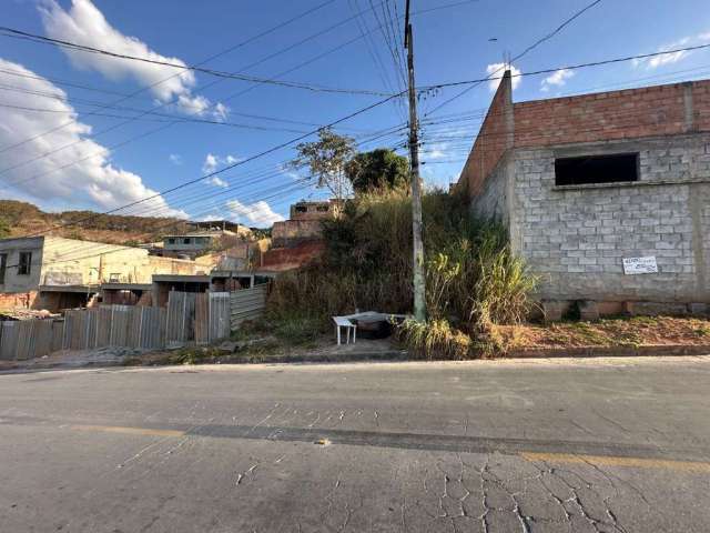 Terreno à venda na Liberdade, Santa Luzia  por R$ 88.000