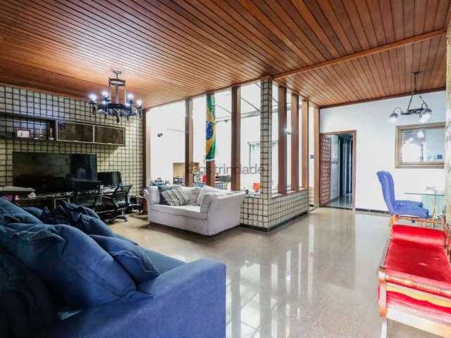 Casa com 4 quartos à venda na Sagrada Família, Belo Horizonte , 400 m2 por R$ 1.570.000