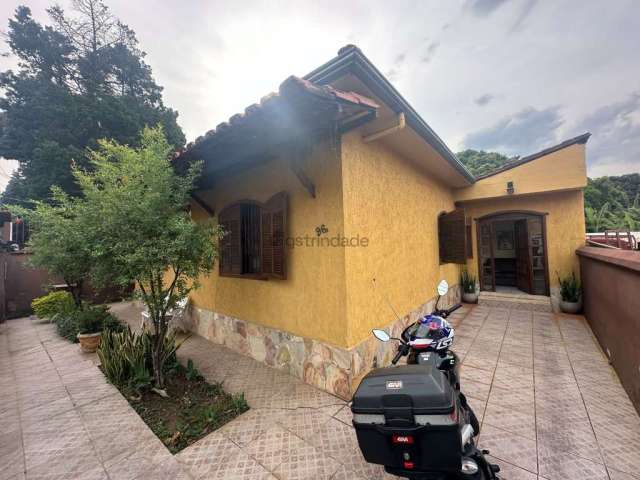 Casa com 4 quartos à venda no São João Batista, Santa Luzia , 235 m2 por R$ 800.000