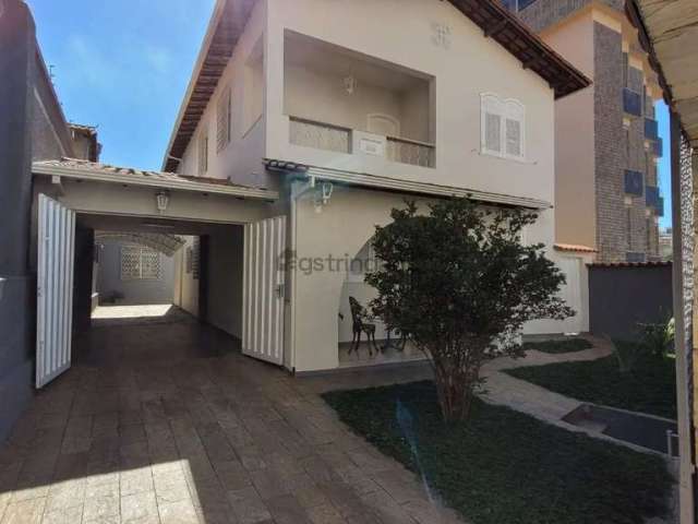 Casa com 4 quartos à venda na Floresta, Belo Horizonte , 253 m2 por R$ 1.550.000