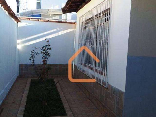 Casa com 3 dormitórios à venda, 160 m² por R$ 650.000,00 - Primavera - Pouso Alegre/MG