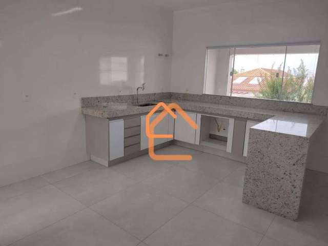 Casa com 3 dormitórios à venda, 258 m² por R$ 1.290.000,00 - João Paulo II - Pouso Alegre/MG