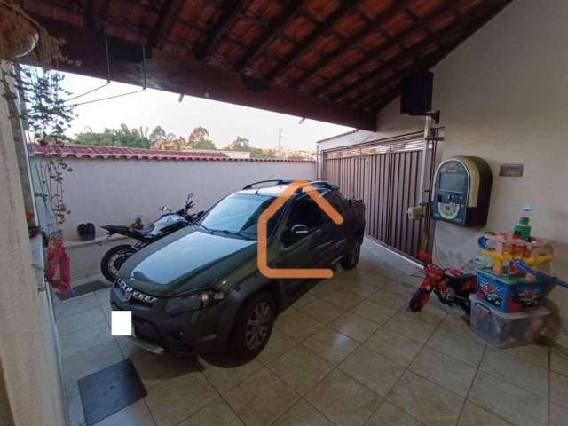 Casa com 4 dormitórios à venda, 118 m² por R$ 550.000,00 - Colina Verde - Pouso Alegre/MG