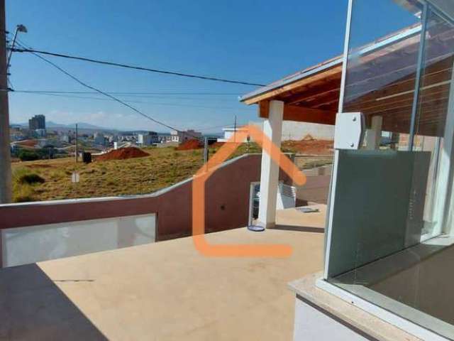 Casa com 3 dormitórios à venda, 180 m² por R$ 790.000 - Serra Morena - Pouso Alegre/MG