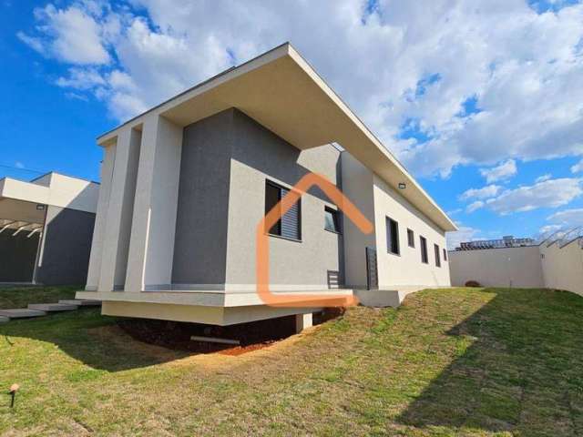 Casa com 3 dormitórios à venda, 211 m² por R$ 1.390.000 - Serra Morena - Pouso Alegre/MG