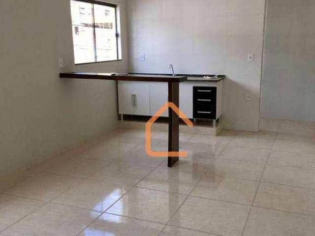 Apartamento com 2 dormitórios à venda, 53 m² por R$ 265.000 - Saúde - Pouso Alegre/MG