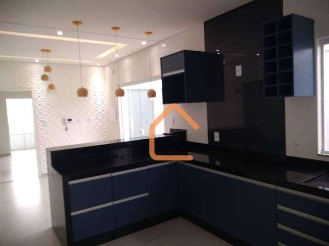 Casa com 3 dormitórios à venda, 226 m² por R$ 950.000,00 - Pousada do Sol - Pouso Alegre/MG