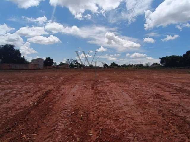 Lote em Chácaras São Pedro - Aparecida de Goiânia, GO