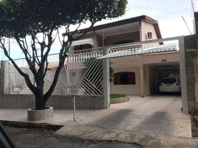 Casa à venda 3 Quartos, 2 Suites, 4 Vagas, 191.78M², Jardim Tropical, Cuiabá - MT