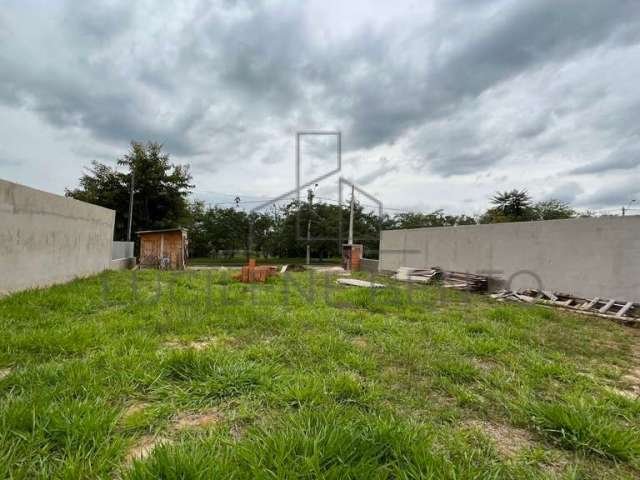 Condomínio Portal dos Bandeirantes - Terreno à venda no bairro Portal dos Bandeirantes Salto - Salto/SP