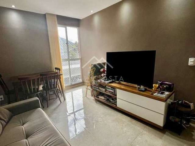 Lindo apartamento à venda no Arvoredo