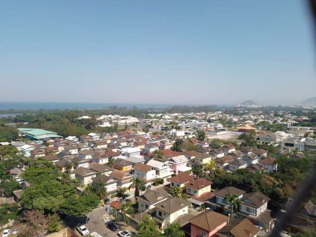 Lindo Apartamento , todo reformado , com vista mar.