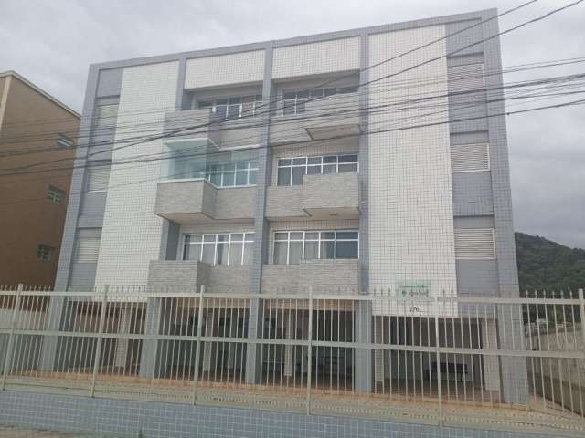 Apartamento de Frente para a Praia no Centro de Mongaguá