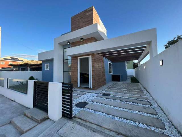 Casa com 3 dormitórios à venda, 144 m² por R$ 690.000,00 - Peró - Cabo Frio/RJ