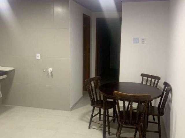 Apartamento com 1 dormitório para alugar, 60 m² por R$ 2.000,00/mês - Jardim Flamboyant - Cabo Frio/RJ