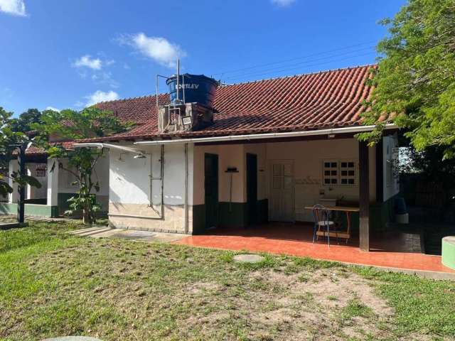 Casa com 3 dormitórios para alugar, 210 m² por R$ 4.120,00/mês - Palmeiras - Cabo Frio/RJ