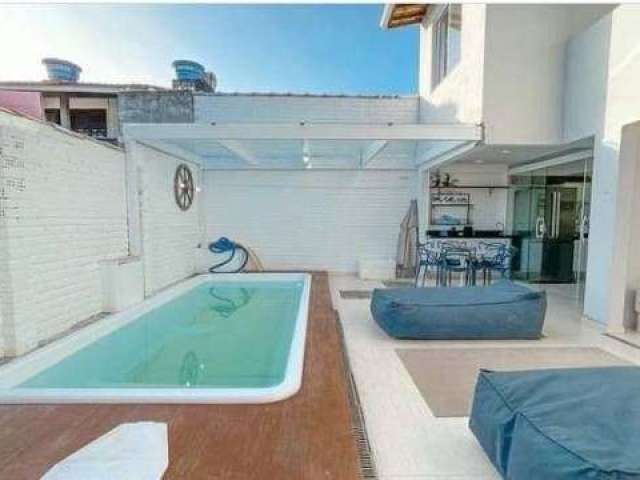 Casa com 4 dormitórios, 230 m² - venda por R$ 950.000,00 ou aluguel por R$ 7.560,00/mês - Palmeiras - Cabo Frio/RJ