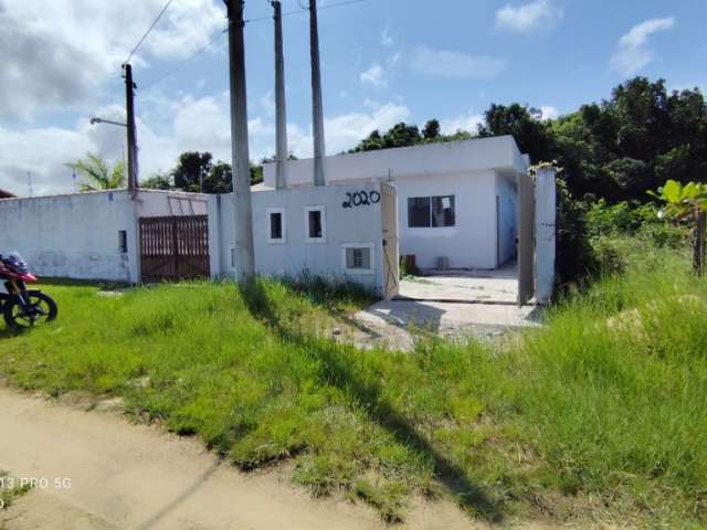 Casa para venda na Praia de Itanhaém com entrada