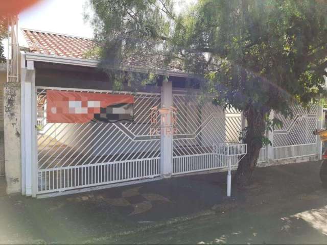 Casa com 3 dormitórios à venda, 196 m²