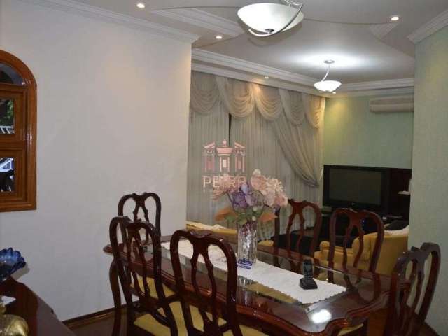 Casa com 3 dormitórios à venda, 100 m²