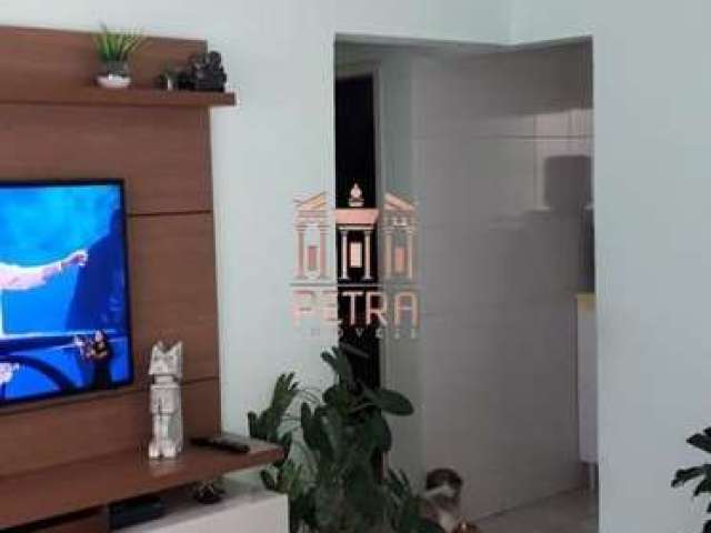 Casa com 2 dormitórios à venda, 80 m²