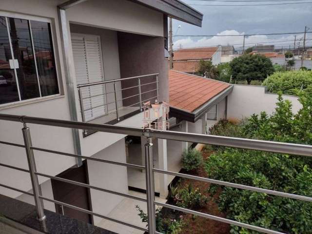 Sobrado com 3 dormitórios à venda, 183 m²