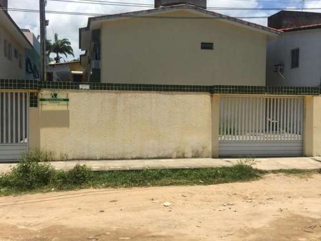 Excelente Apartamento Térreo 02 Quartos, 01 Vaga em Pau Amarelo