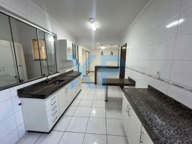 Apartamento com 4 quartos à venda na Rua Francisco Gontijo Fonseca, 581, Bom Pastor, Divinópolis, 100 m2 por R$ 370.000