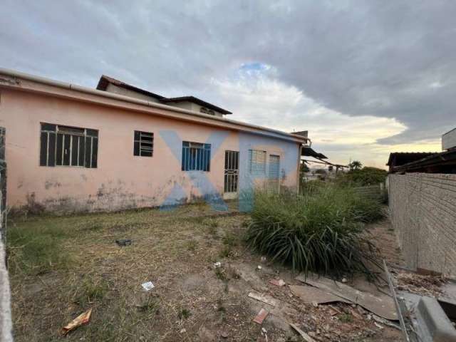 Barracão residencial a venda no bairro interlagos em divinópolis-mg