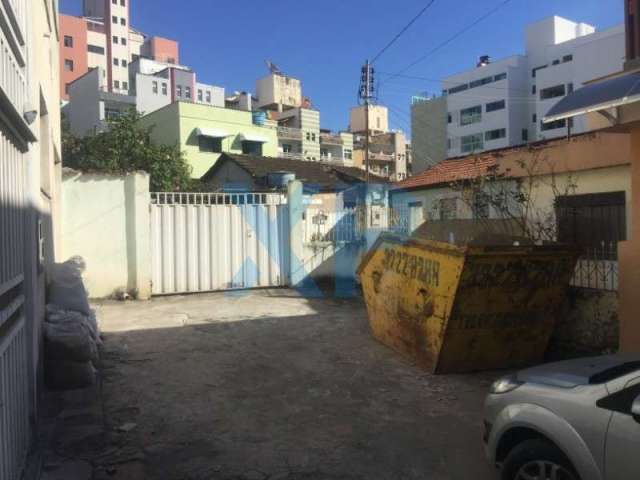 Terreno em condomínio fechado à venda na RUA JOSÉ FONSECA DE ANDRADE, 217, Centro, Divinópolis por R$ 550.000