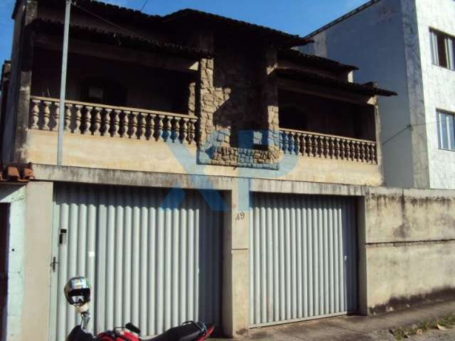 Casa com 5 quartos à venda na Rua do Ouro, 49, São João de Deus, Divinópolis por R$ 450.000