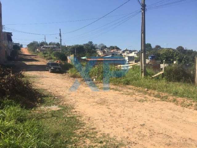 Terreno em condomínio fechado à venda na Rua Três Pontas, S/N, Cidade Jardim, Divinópolis por R$ 60.000