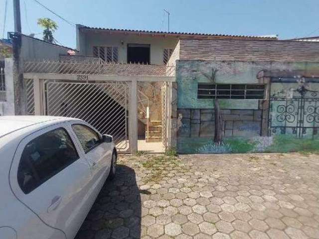 Casa á venda com 2 quartos no bairro Alto Boqueirão em Curitiba- PR