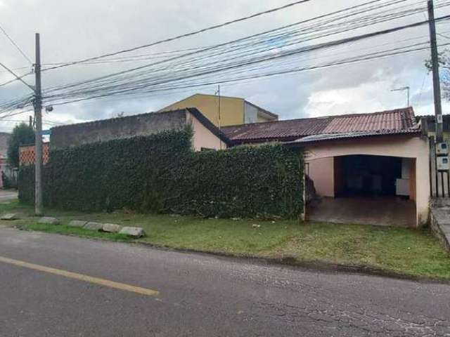 Casa de esquina á venda no bairro Tatuquara em Curitiba - PR