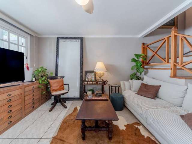 Casa em condomínio fechado com 3 quartos à venda na Rua General Tadeusz Kosciuszko, 225, Jardim Isabel, Porto Alegre por R$ 637.000